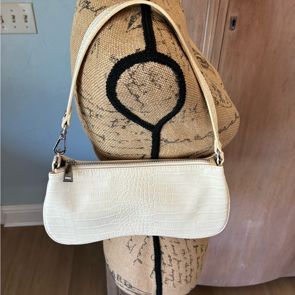 JW Pei Eva Shoulder Bag ivory mock croc Nordstrom east west spring wedding - Picture 2 of 16